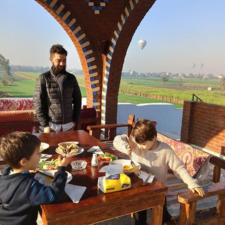 Quiet Gate Guest House Al Aqalitah Экстерьер фото