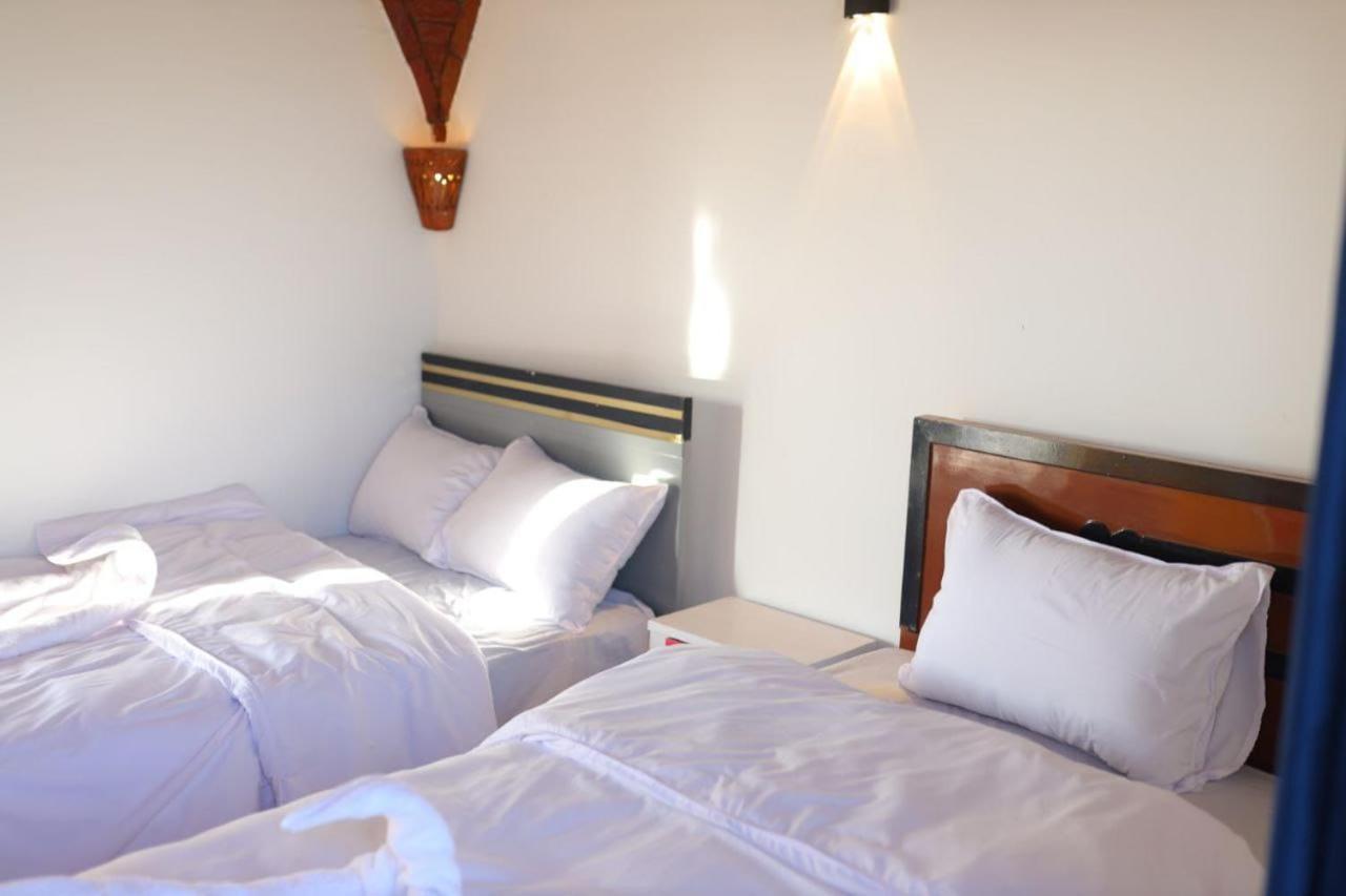 Quiet Gate Guest House Al Aqalitah Экстерьер фото