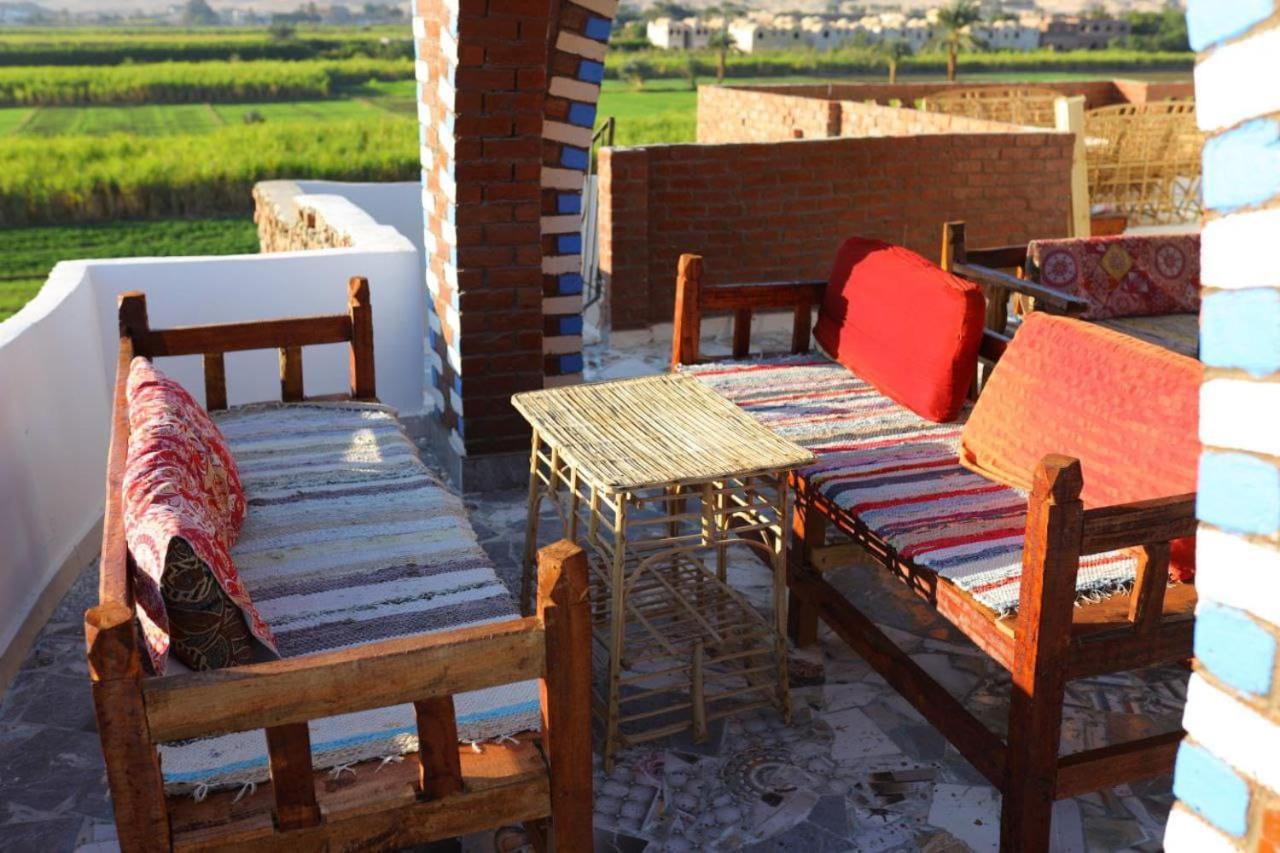 Quiet Gate Guest House Al Aqalitah Экстерьер фото