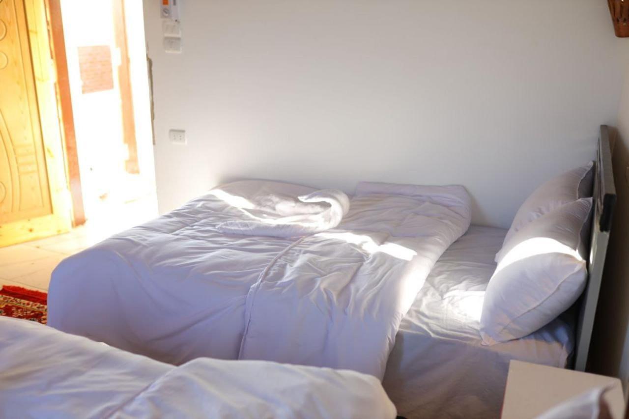 Quiet Gate Guest House Al Aqalitah Экстерьер фото