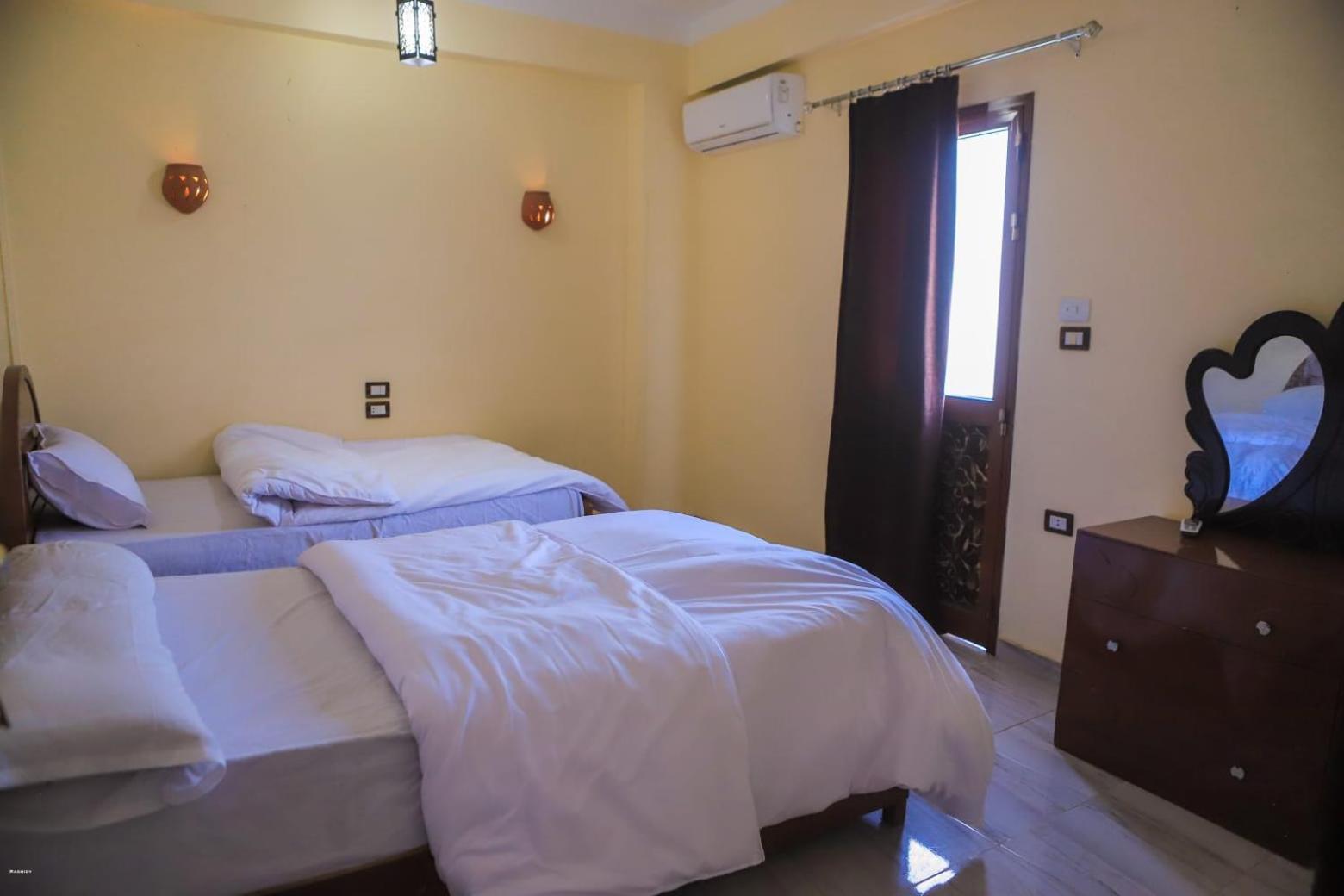 Quiet Gate Guest House Al Aqalitah Экстерьер фото
